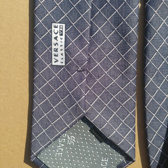 Vintage Versace handmade Italy 100% silk blue grey windowpane pla… - Picture 7 of 14